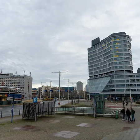 Апартаменты Plac Grunwaldzki Inviting By Bookinghost