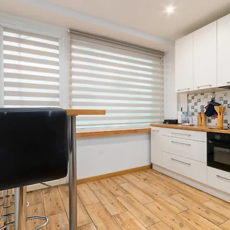 Apartamento Plac Grunwaldzki Inviting By Bookinghost *