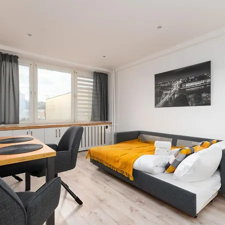 Apartment Plac Grunwaldzki Inviting By Bookinghost Wroclaw