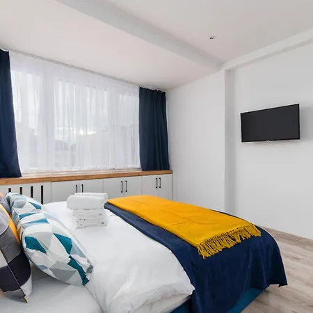 Plac Grunwaldzki Inviting By Bookinghost Apartamento *