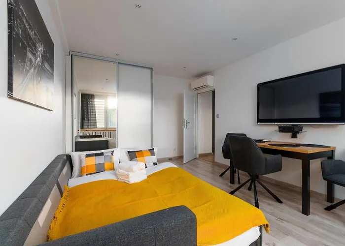 Plac Grunwaldzki Inviting By Bookinghost Apartment *